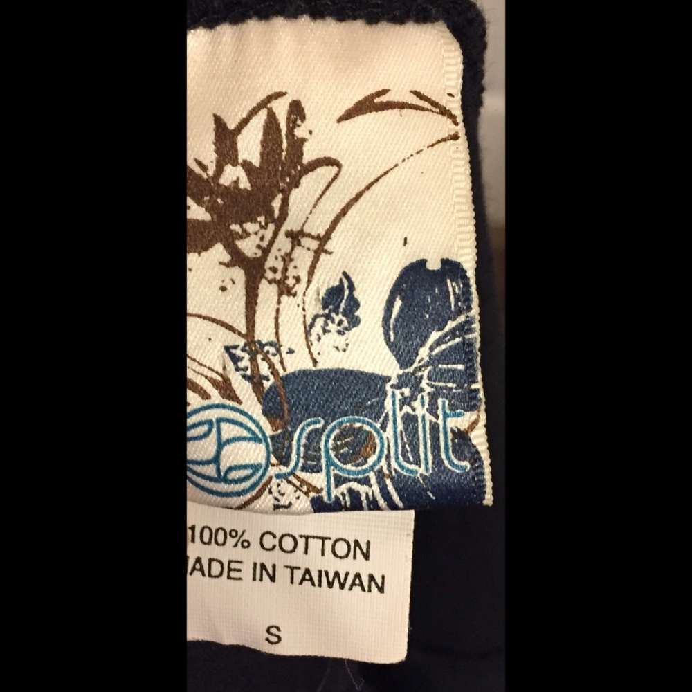 Split T-Shirt - Picture 3 of 4
